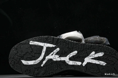 Travis Jordan FZ8117-204 Check The Cut x Scott 1015